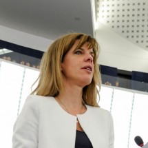 Biljana BORZAN