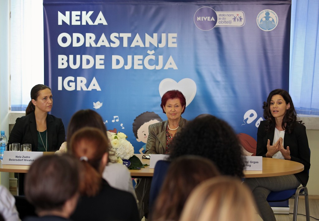 Neka-odrastanje-bude-dječja-igra-2