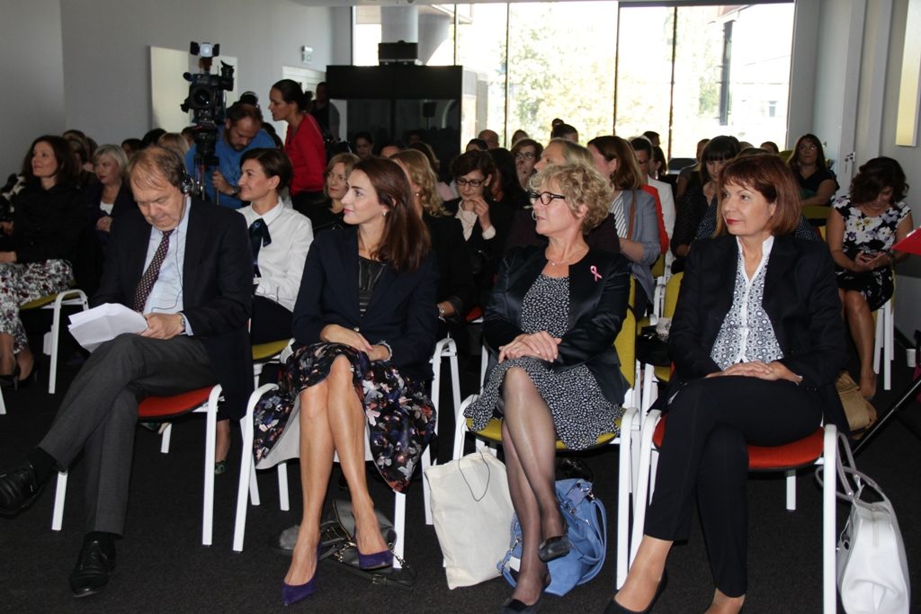 Sudionici i gosti konferencije Hrvatske udruge žena u pravnoj profesiji