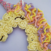 Cupcake-torta-Jednorog