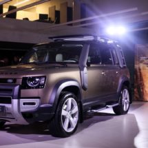 cropped-land-rover-1.jpg