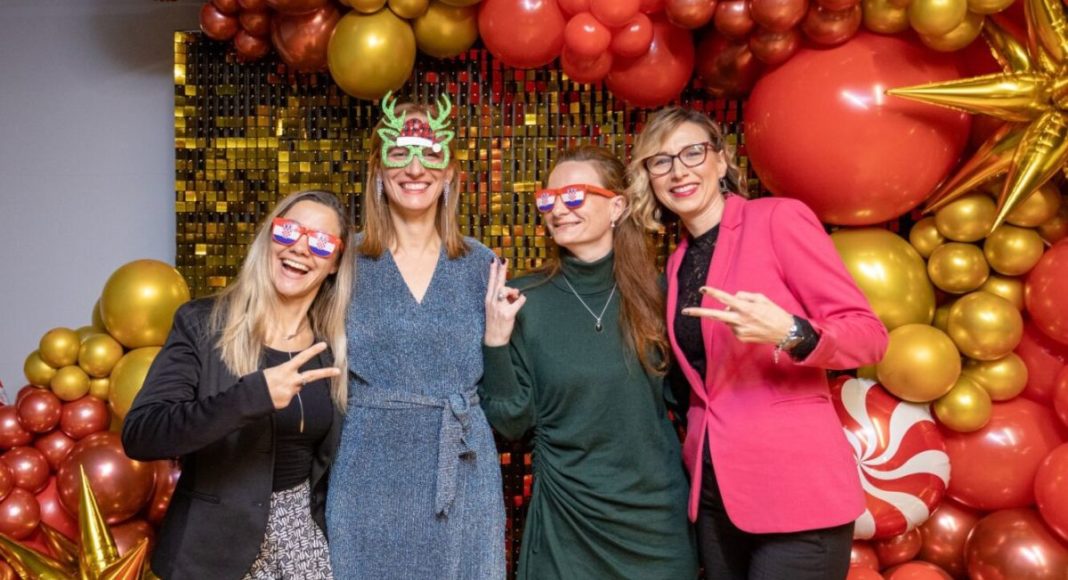 božićni Women in Adria party