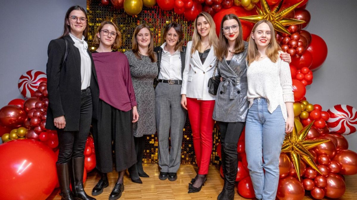 božićni Women in Adria party