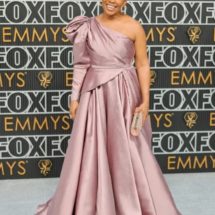 emmy red carpet (2)