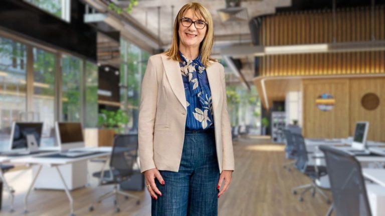 Ove elegantne traperice idu i na sastanak s upravom