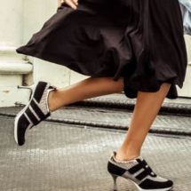Sara-Blakely-Sneex-4