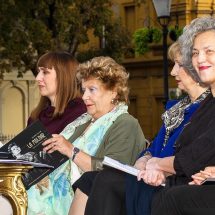 sandra pocrnić mlakar, književnost