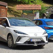 električni auto MG4